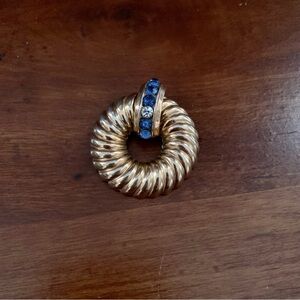 Elegant Gold and Blue rhinestones Women's Jewelry Brooch Coro door knocker